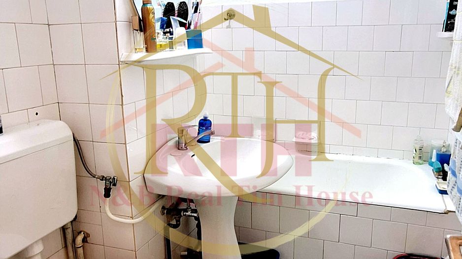 Apartament 3 camere, decomandat, 2 bai, Bloc Izolat termic, Dambovita - Poză 16