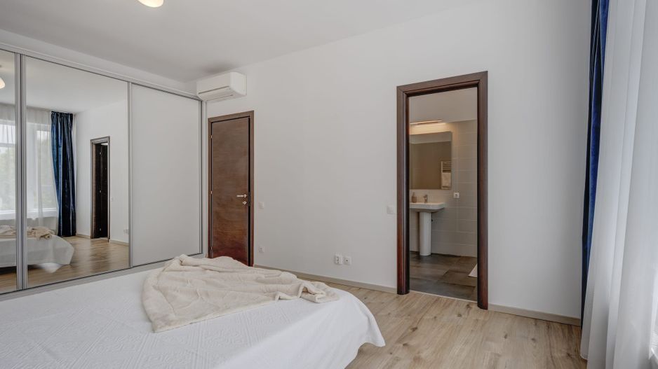 3 camere | 2 locuri parcare | boxa Laguna Residence - Poză 6