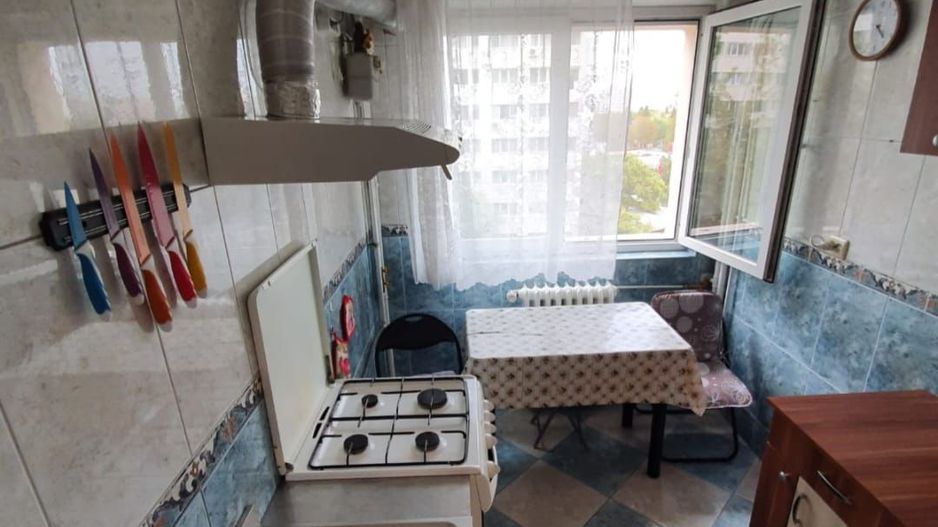 AP. 3 CAMERE DRISTOR, RENOVAT, BUCATARIE INCHISA, METROU 5 MINUTE - Poză 12