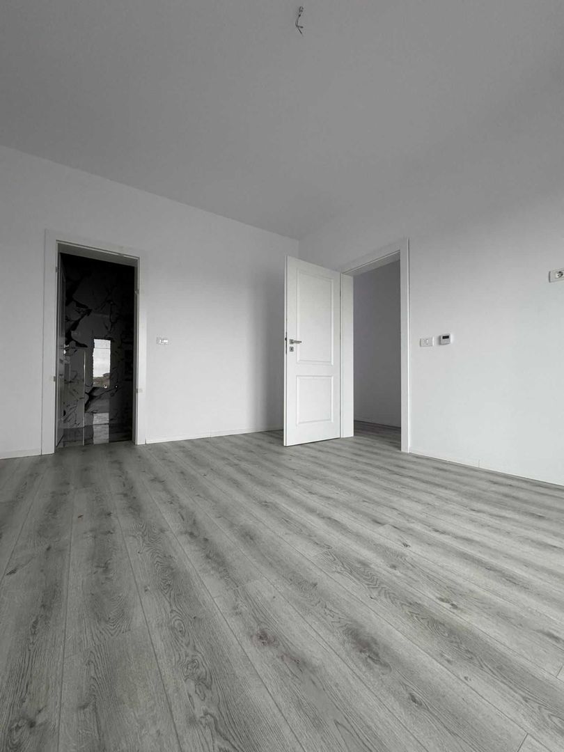 DUPLEX PARTER, MOSNITA NOUA, TOATE UTILITATILE - Poză 2