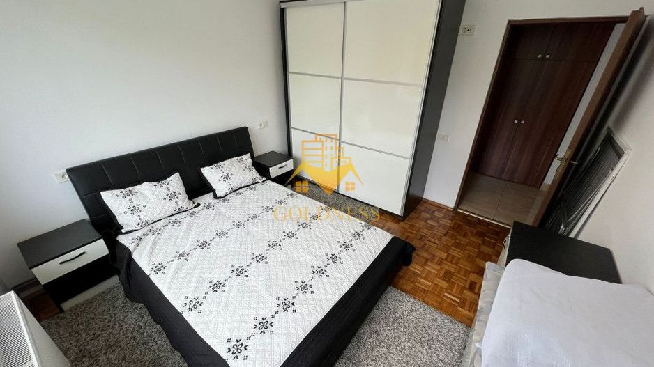 3 camere mobilat modern Piata Abator parcare proprie - Poză 1