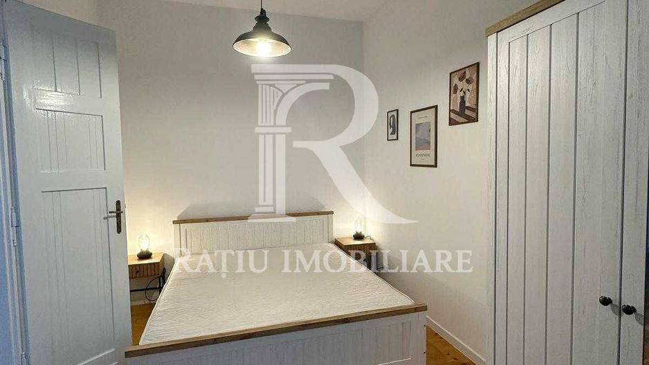 Apartament cu 2 camere | Zona Ultracentrala | Oradea - Poză 3
