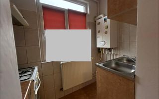 De vanzare apartament 2 camere zona de sus Onesti - Poză 6