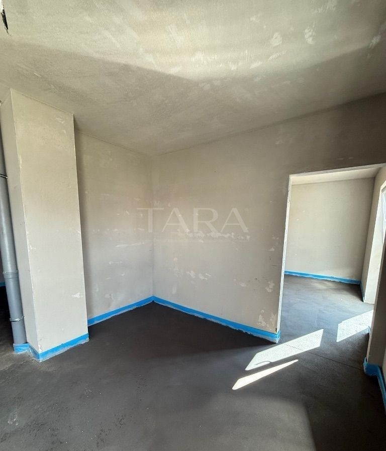 ânzare apartament cu 2 camere, într-un cartier rezidențial liniștit - Poză 4