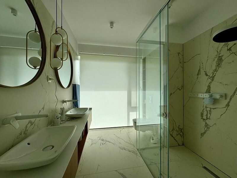 Vila lux de vanzare in cel mai dorit complex din Erou Iancu Nicolae-locatie rara - Poză 31