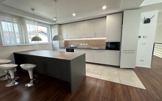 Apartament in vila cu curte-  Dumbravita - Poză 19