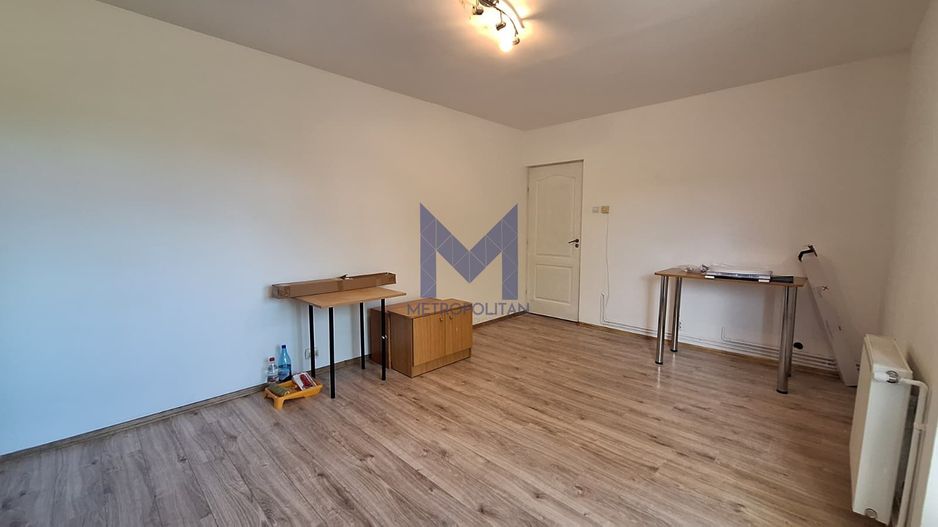 De închiriat apartament 2 camere decomandat I strada Lunii - Poză 4