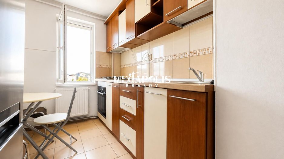 Apartament 2 camere | Etaj intermediar | Mobilat și utilat - Poză 9