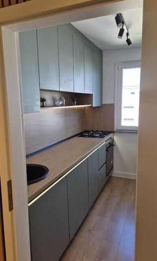 Vanzare Apartament 3 camere, Colentina 45, complet renovat si utilat - Poză 4