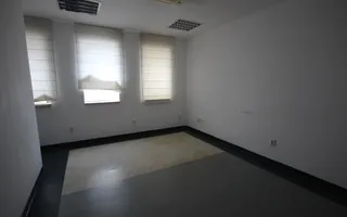 Cladire de birouri, SAD, parcare prorpie, clinica medicala - Poză 16