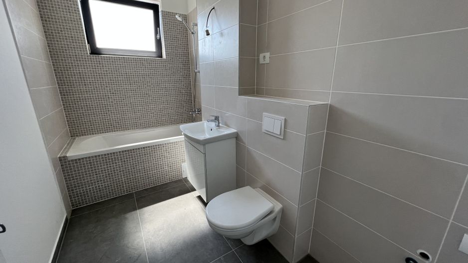APARTAMENT CU 2 CAMERE - Poză 6