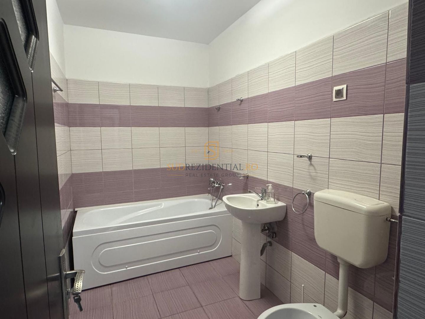 Apartament cu 3 camere de vanzare, Bragadiru | Leroy Merlin - Poză 12