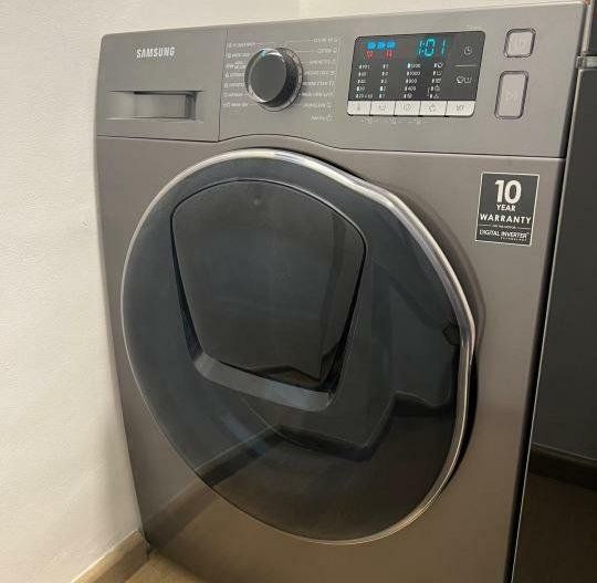 Inchiriez apartament 3 camere Octavian Goga, loc parcare inclus - Poză 14