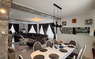 Vilă spațioasă cu 6 camere – Cartierul Viena, Oradea - Poză 3