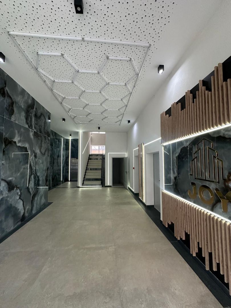 Ultimul apartament finalizat,finisaje premium/3min metrou Berceni - Poză 1