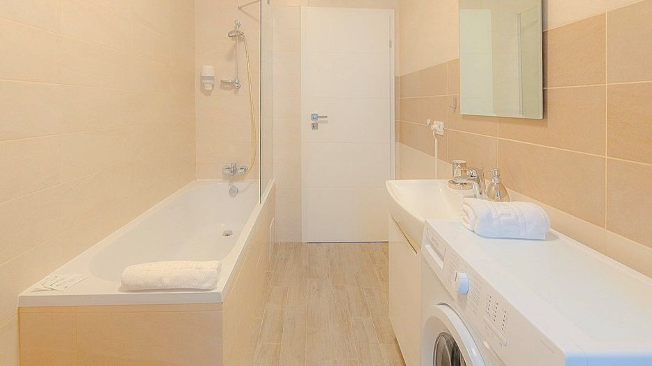 Apartament 3 camere, 100 mp, Piața Unirii - Poză 9