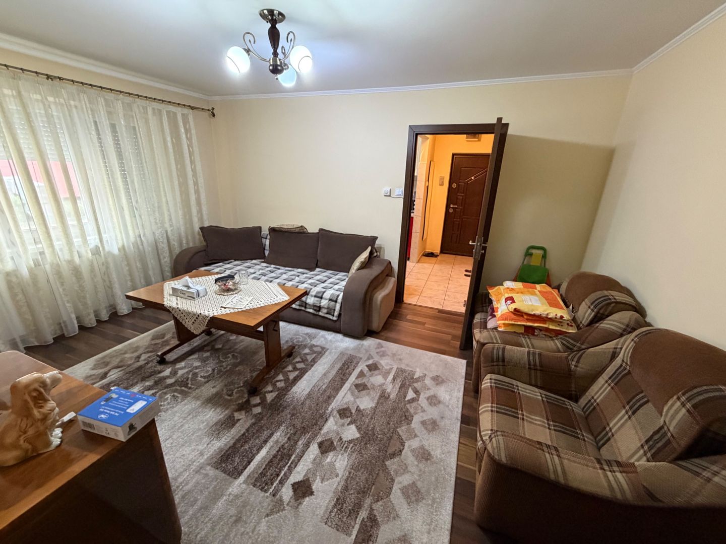 Apartament 2 camere, parter - zona Cetate - Poză 4