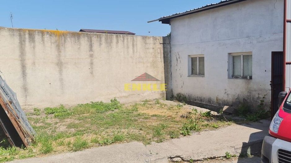 Hala de vanzare zona Pacea 720mp pret 150000 euro negociabil - Poză 3