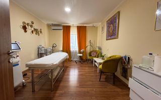Apartament spatios etaj 1 I pretabil locuinta sau activitate profesion - Poză 8
