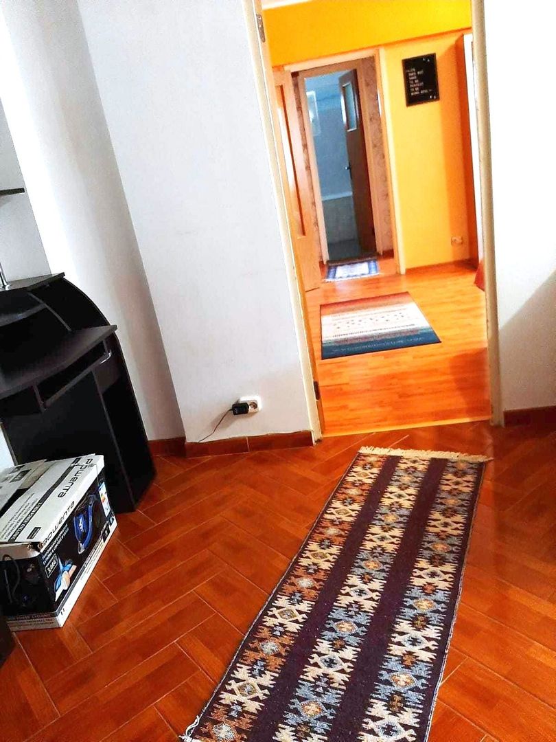2 camere, etaj 8/9, bloc izolat, balcon, AC, Mega Image la parter - Poză 5
