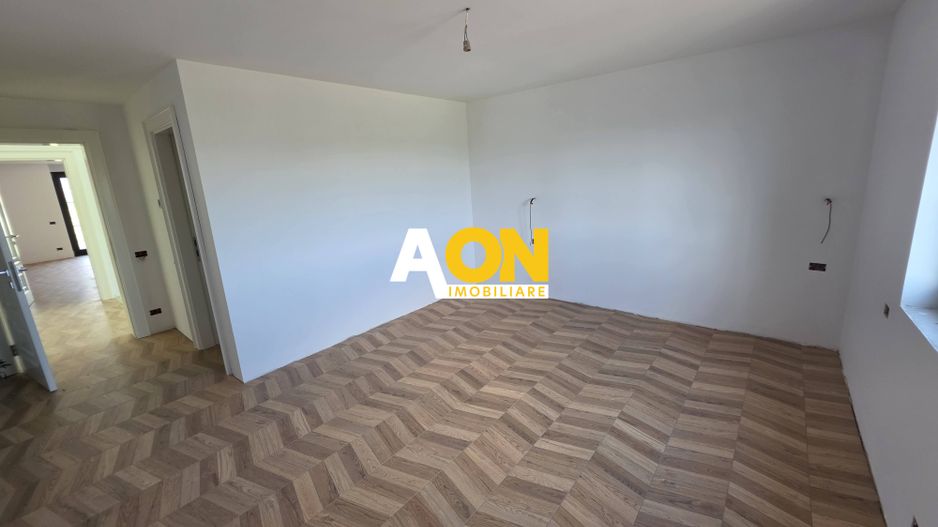 Casă nouă, impozantă,  6 camere, 1346 mp teren, Bărăbanț - Poză 24