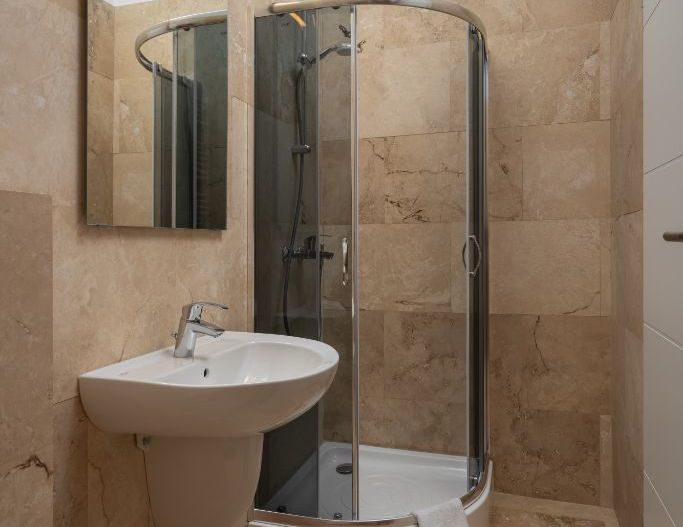 Inchiriez Penthouse vedere 360 Dacia / Eminescu / Proprietar - Poză 8