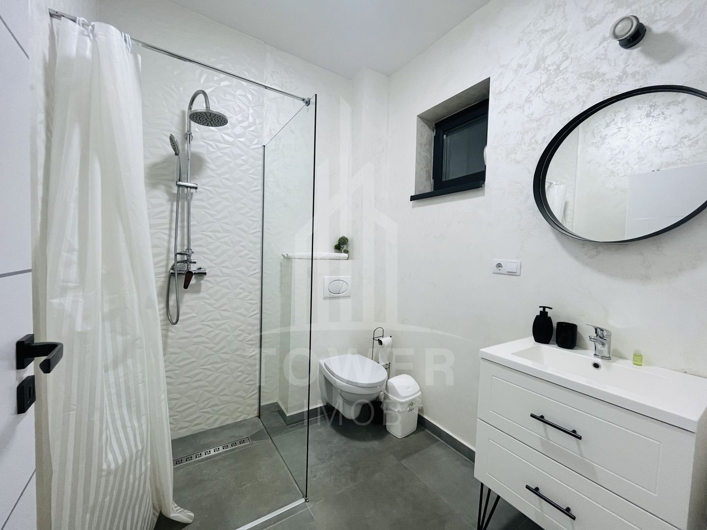 Pensiune de închiriat-Zona de Vest - Poză 4