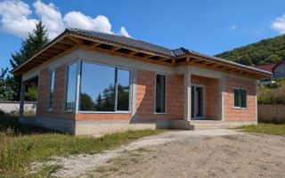 Casa Semifinisata 4 camere 109 mp-teren 453 mp-terasa-Valea Ghinzii - Poză 1