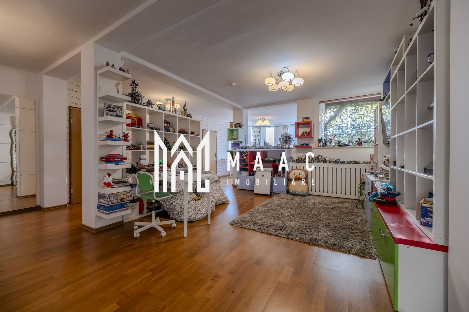 Casa superba cu iesire la parcul Sub Arini 608 mp teren - Poză 5