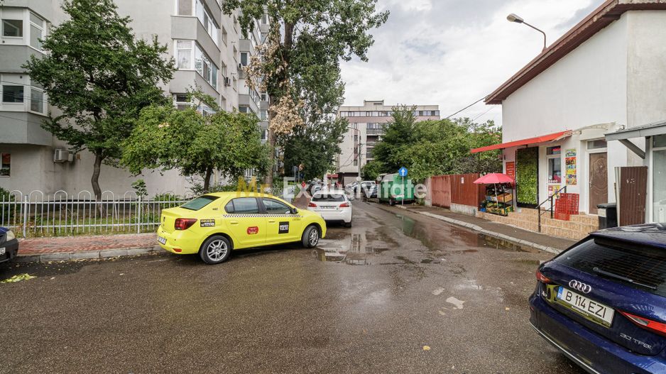 Garsoniera cu priveliste - Pallady - Poză 12
