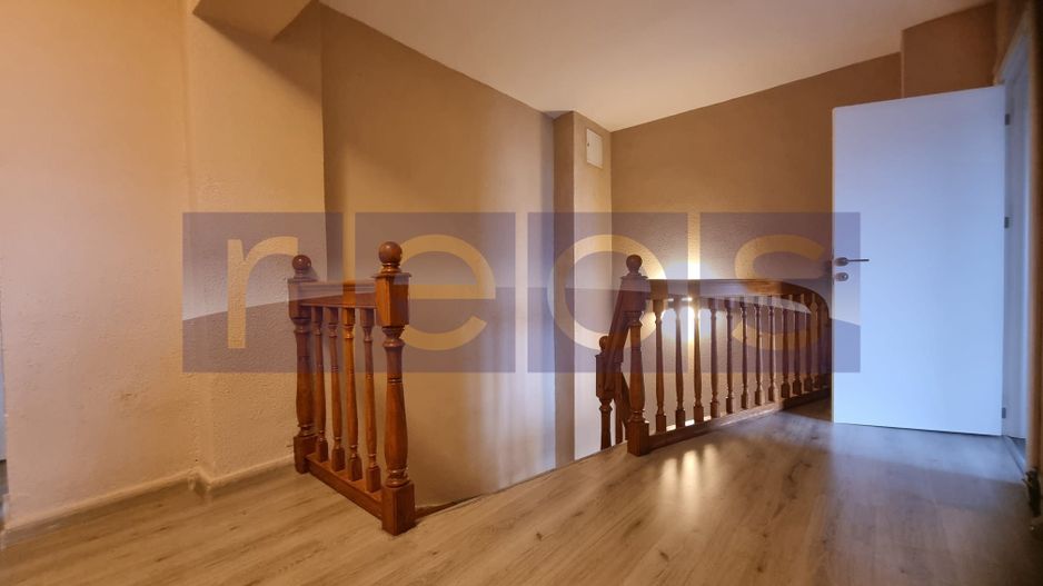 VANZARE- 6 CAMERE-PENTHOUSE -UNIRII -et 8-9 - Poză 9