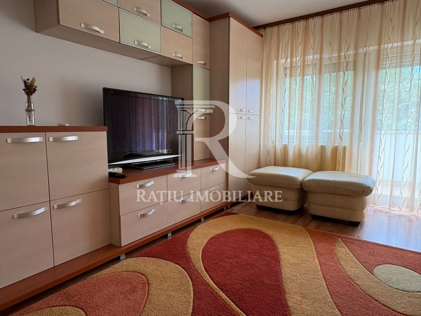 Apartament cu 3 camere | Rogerius | Oradea - Poză 2