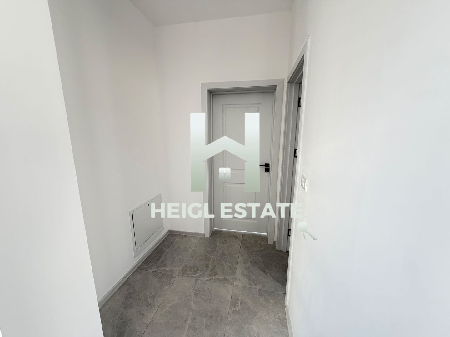 Apartament cu 2 camere si 2 balcoane in zona Braytim - Poză 3