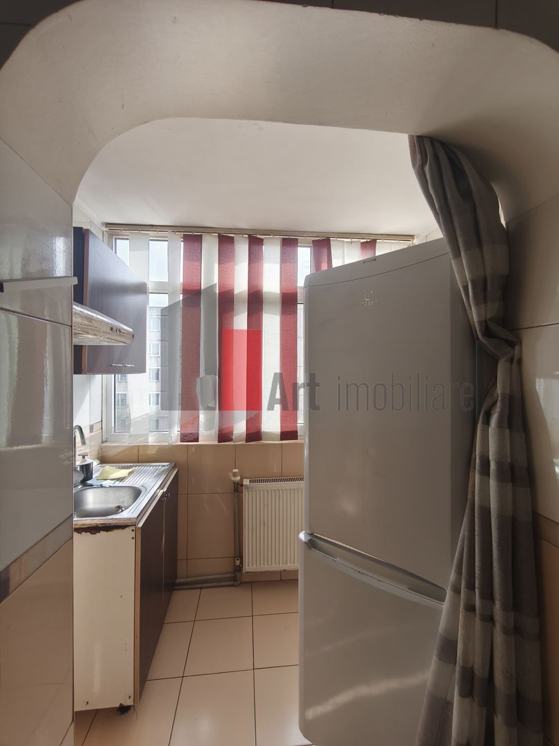 Apartament 3 camere Crangasi - Poză 3