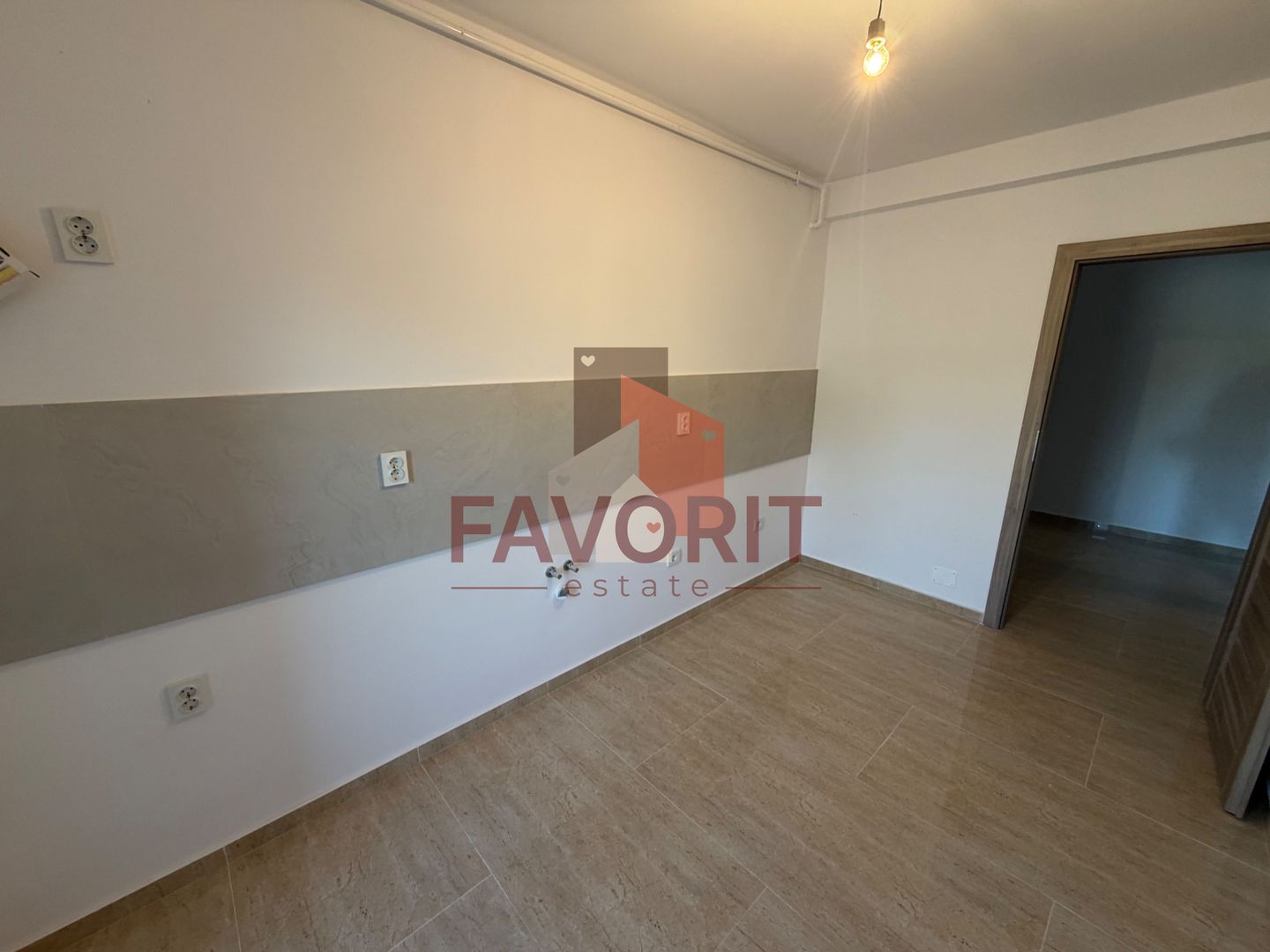 Disponibil imediat. Decomandat. Spatios - Poză 2