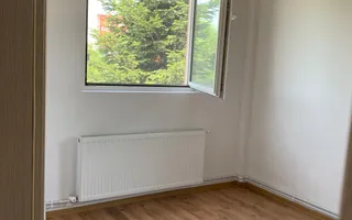 Casa individuala de vanzare in Catelu - 14 camere - teren 1550 mp - Poză 12