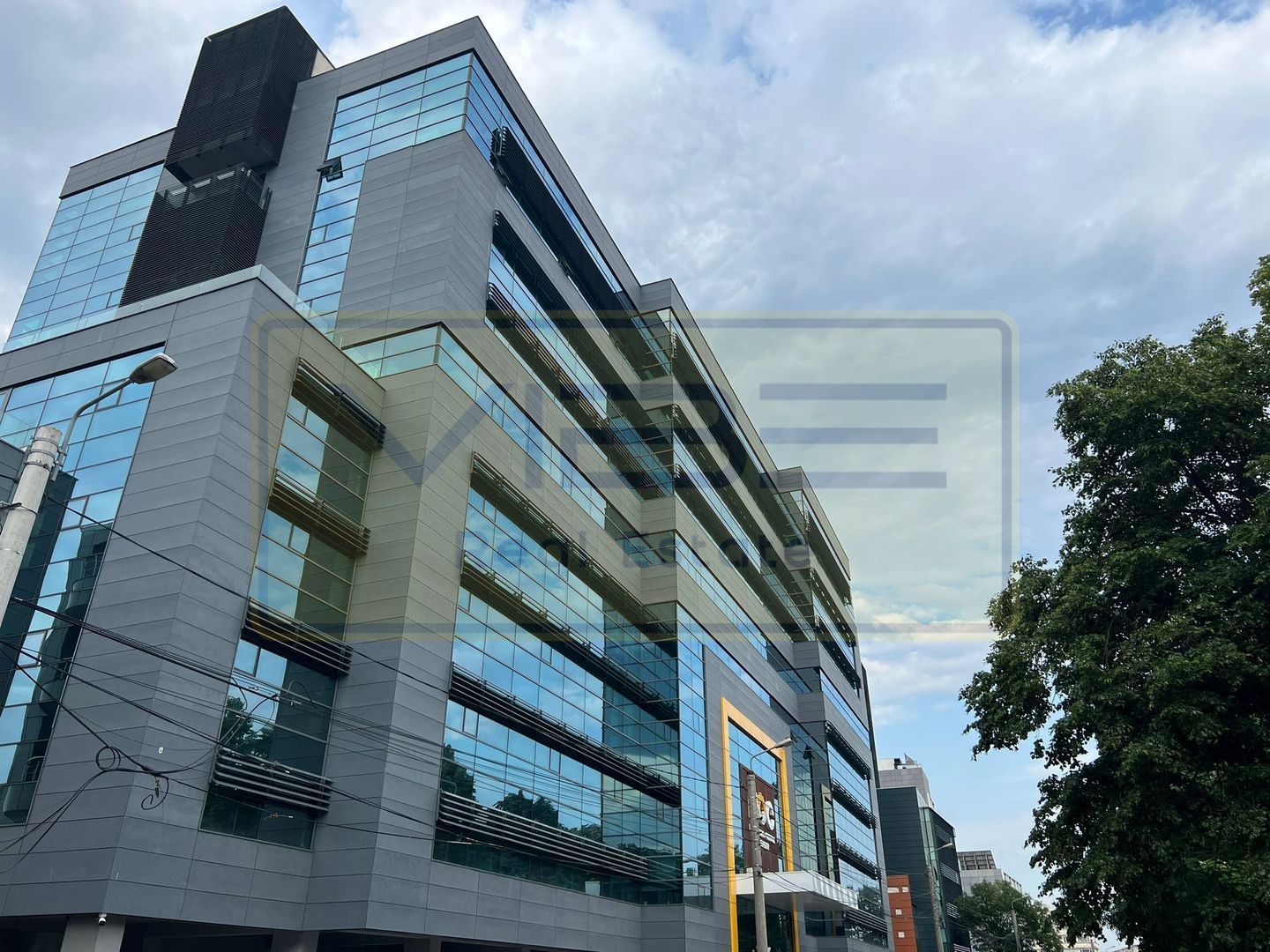 Spatiu comecial&office stradal 70mp Podul de Piatra N.Iorga - Poză 3