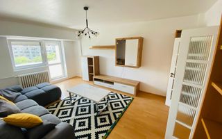 Apartament spațios cu 4 camere, vedere spectaculoasă către Palatul Parlamentului - Poză 2