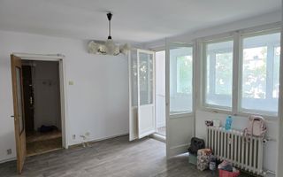 APARTAMENT 3 CAMERE SEMIDECOMANDAT - Poză 10
