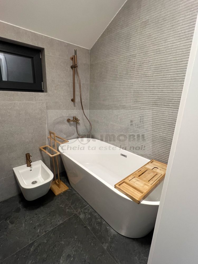 Apartament 3 camere | 80 mp +20 mp terasa| Podul de Fier - Poză 7