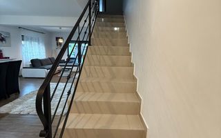 Duplex spatios - 3 dormitoare - Dumbravita - Poză 2