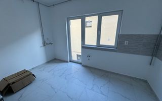 Apartament in Villa. Spatios. Disponibil imediat. Terasa verde - Poză 5