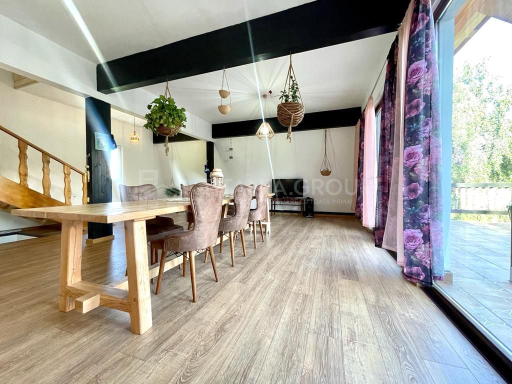 INVESTITIE Vila moderna + vila la rosu, teren 1480 padure - Poză 5