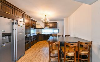 Casa individuala, 5 camere, garaj, teren 648 mp, panorama, cartierul Europa - Poză 10