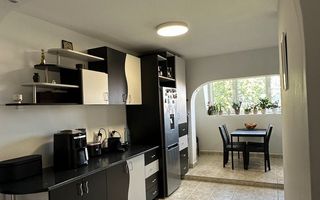 Apartament in zona Liceului de Informatică „Tiberiu Popoviciu” - Poză 8