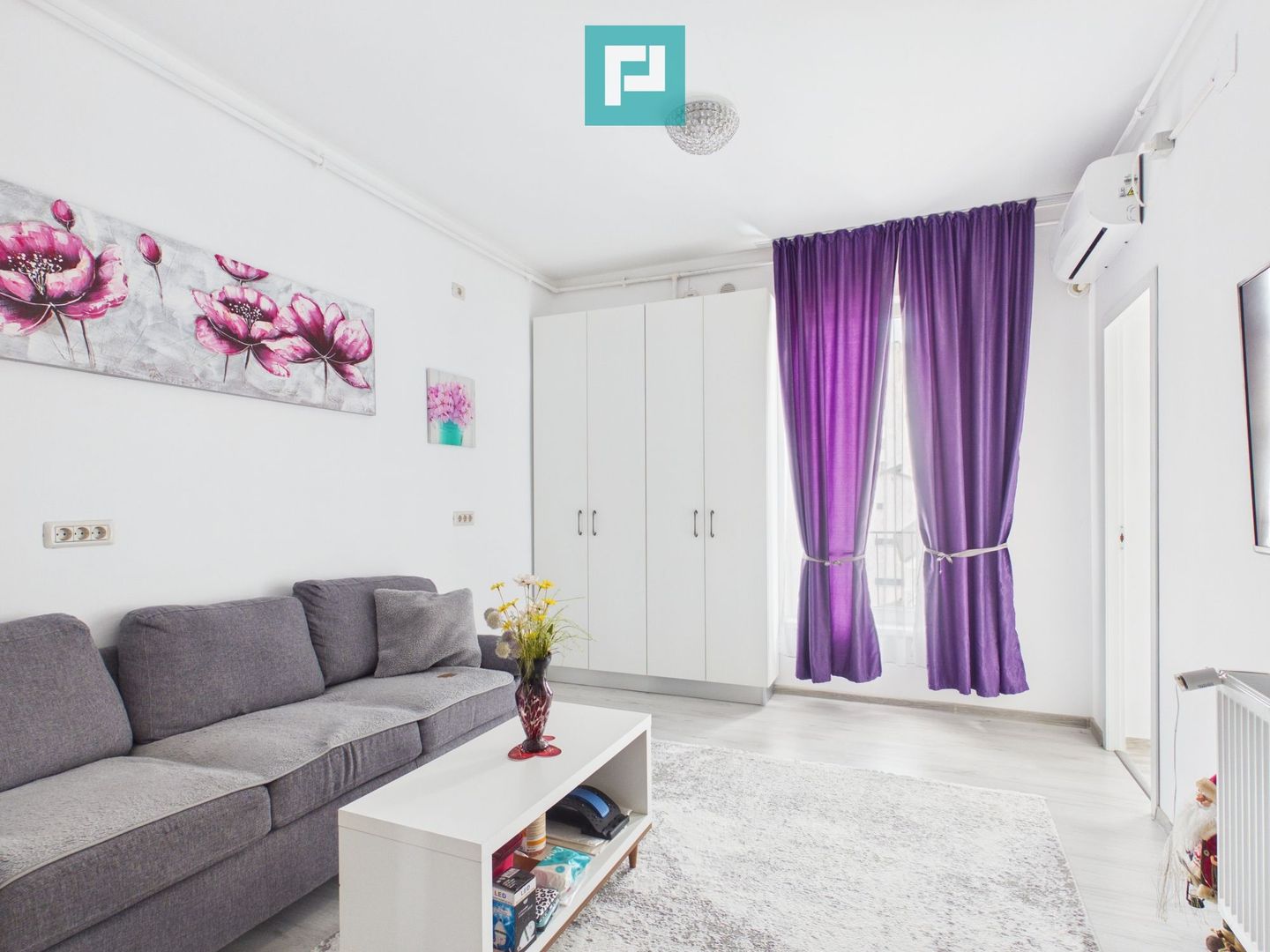 Apartament spațios tip penthouse - Poză 2