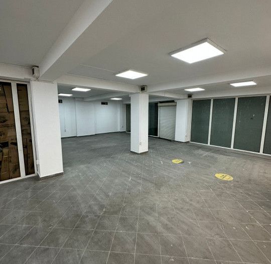 Închiriere Spațiu Comercial Ultracentral – Piața Centrală, Târgu Jiu - Poză 9
