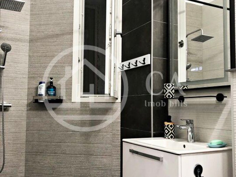 Apartament cu 4 camere de inchiriat, zona ultracentrala, Oradea - Poză 12