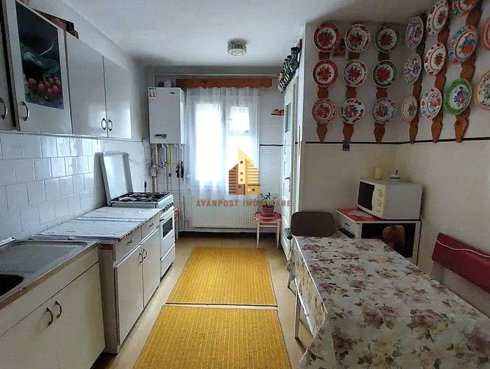 | Apartament cu 3 camere de vanzare | Cartierul Grigorescu | Etaj 1| Decomantat - Poză 5