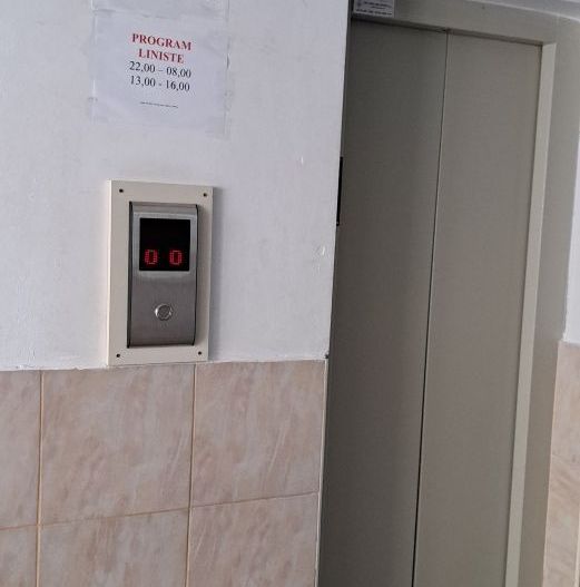 Garsoniera moderna, zona Chisinau, etaj 7, totul nou, mutare imediata - Poză 8